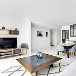 Charming Apartment 3Br6P - Serres 1